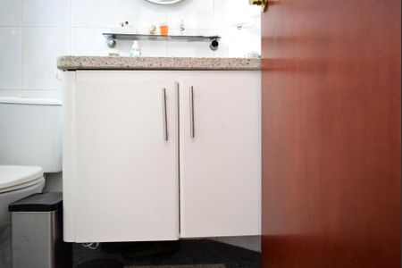 Apartamento para alugar com 184m², 3 quartos e 3 vagasSuíte 2