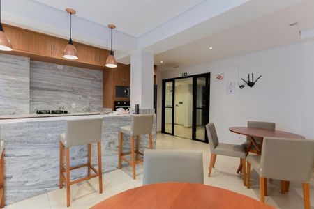 Apartamento à venda com 38m², 1 quarto e sem vaga Apartamento à venda com 38m², 1 quarto e sem vagaÁrea comum - Salão de festas