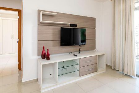 Apartamento para alugar com 70m², 2 quartos e 1 vagaSala