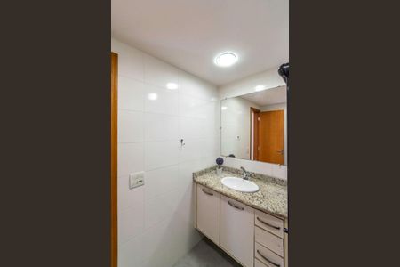 Apartamento para alugar com 70m², 2 quartos e 1 vagaBanheiro