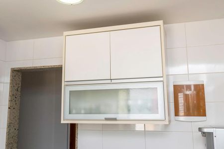 Apartamento para alugar com 70m², 2 quartos e 1 vagaCozinha - Armários