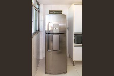 Apartamento para alugar com 70m², 2 quartos e 1 vagaCozinha - Geladeira