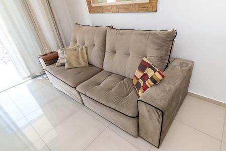 Apartamento para alugar com 70m², 2 quartos e 1 vagaSala