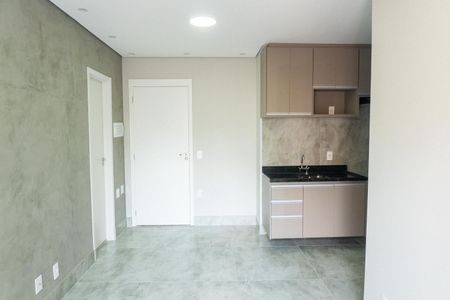 Sala de apartamento para alugar com 2 quartos, 42m² em Vila Guarani (zona Sul), São Paulo