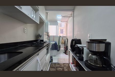 Apartamento à venda com 48m², 2 quartos e 1 vaga Apartamento à venda com 48m², 2 quartos e 1 vagaCozinha