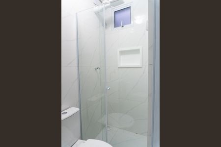 Banheiro de kitnet/studio para alugar com 1 quarto, 20m² em Jardim Oriental, São Paulo