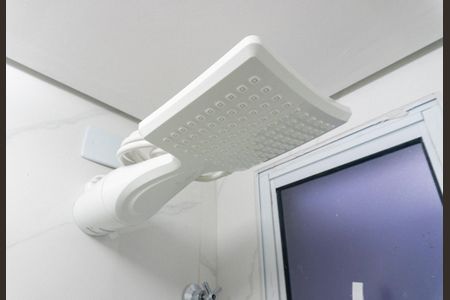 Banheiro de kitnet/studio para alugar com 1 quarto, 20m² em Jardim Oriental, São Paulo