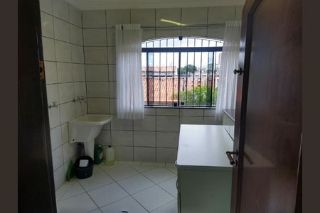 Casa à venda com 3 quartos, 150m² em Utinga, Santo André
