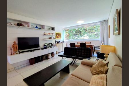 Apartamento à venda com 2 quartos, 102m² em Santo Agostinho, Belo Horizonte
