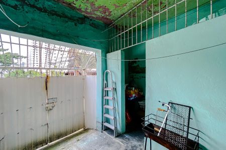 Casa à venda com 72m², 2 quartos e 1 vagaGaragem