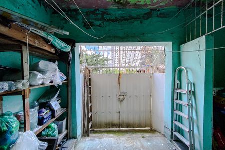 Casa à venda com 72m², 2 quartos e 1 vagaGaragem