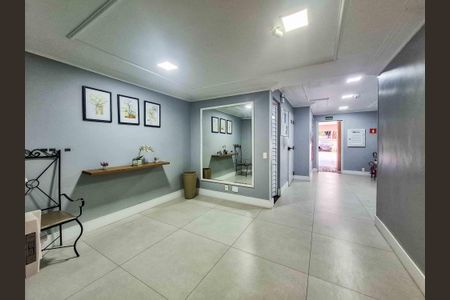 Apartamento à venda com 50m², 2 quartos e 1 vaga Apartamento à venda com 50m², 2 quartos e 1 vagaHall de entrada