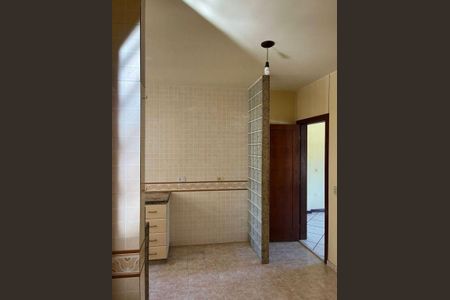 Casa à venda com 4 quartos, 198m² em Várzea das Moças, Niterói