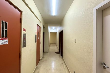 Apartamento à venda com 2 quartos, 61m² em Copacabana, Rio de Janeiro