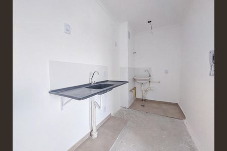 Apartamento à venda com 33m², 2 quartos e sem vaga Apartamento à venda com 33m², 2 quartos e sem vagaCozinha
