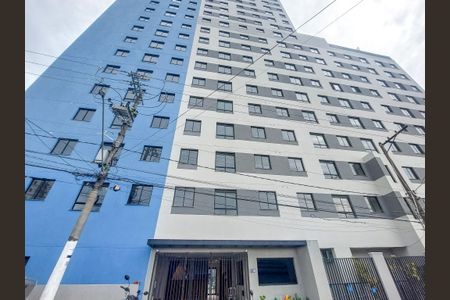 Apartamento à venda com 33m², 2 quartos e sem vaga Apartamento à venda com 33m², 2 quartos e sem vagaFachada e portaria