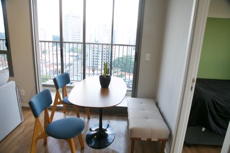 Apartamento para alugar com 37m², 1 quarto e sem vaga Apartamento para alugar com 37m², 1 quarto e sem vagaSala