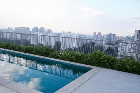 Apartamento para alugar com 37m², 1 quarto e sem vaga Apartamento para alugar com 37m², 1 quarto e sem vagaPiscina