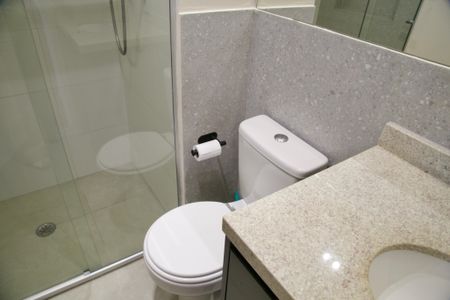 Apartamento para alugar com 37m², 1 quarto e sem vaga Apartamento para alugar com 37m², 1 quarto e sem vagaBanheiro