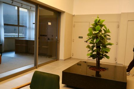 Apartamento para alugar com 37m², 1 quarto e sem vaga Apartamento para alugar com 37m², 1 quarto e sem vagaHall