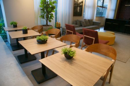 Apartamento para alugar com 37m², 1 quarto e sem vaga Apartamento para alugar com 37m², 1 quarto e sem vagaSalão de Festas