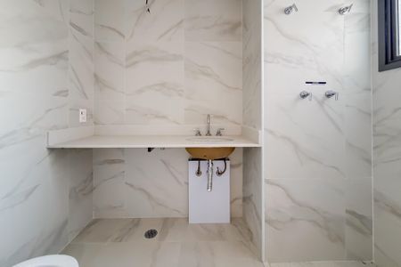 Apartamento à venda com 123m², 3 quartos e 2 vagasBanheiro da Suíte Master
