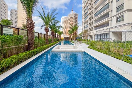 Apartamento à venda com 123m², 3 quartos e 2 vagasPiscina