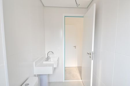 Apartamento à venda com 78m², 2 quartos e 1 vaga Apartamento à venda com 78m², 2 quartos e 1 vagaBanheiro da suíte 2