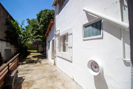 Casa para alugar com 90m², 2 quartos e 3 vagasQuintal