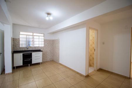 Casa para alugar com 90m², 2 quartos e 3 vagasCozinha