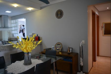 Apartamento à venda com 102m², 3 quartos e 2 vagasSala