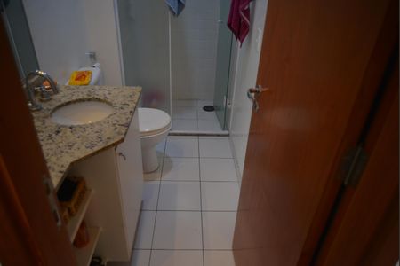 Apartamento à venda com 102m², 3 quartos e 2 vagasBanheiro Social