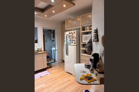 Apartamento para alugar com 133m², 3 quartos e 2 vagasCozinha