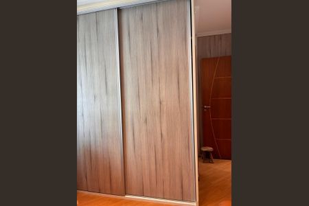 Apartamento para alugar com 133m², 3 quartos e 2 vagasQuarto