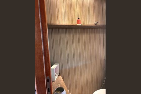 Apartamento para alugar com 133m², 3 quartos e 2 vagasBanheiro