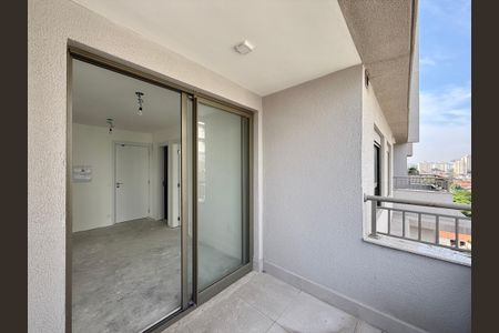Apartamento à venda com 44m², 2 quartos e sem vagaSacada