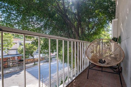 Apartamento à venda com 52m², 1 quarto e sem vaga Apartamento à venda com 52m², 1 quarto e sem vagaStudio - Varanda