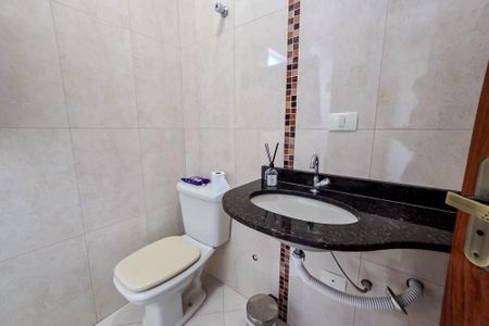 Casa à venda com 260m², 3 quartos e 5 vagasBanheiro da Suíte 3