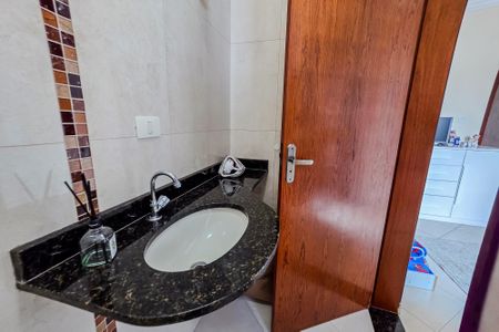 Casa à venda com 260m², 3 quartos e 5 vagasBanheiro da Suíte 3