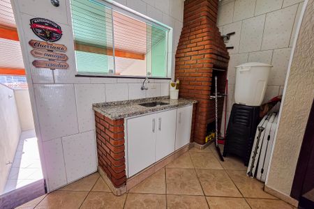 Casa à venda com 260m², 3 quartos e 5 vagasChurrasqueira