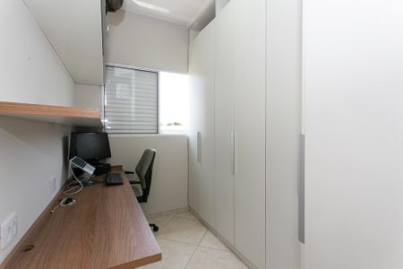 Casa de condomínio à venda com 96m², 3 quartos e 2 vagas Casa de condomínio à venda com 96m², 3 quartos e 2 vagasQuarto 1