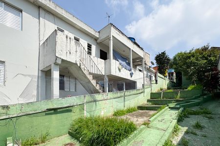 Casa para alugar com 100m², 3 quartos e 1 vagaQuintal