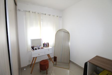 Apartamento para alugar com 70m², 2 quartos e 1 vagaQuarto