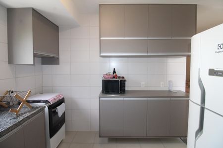 Apartamento para alugar com 70m², 2 quartos e 1 vagaCozinha