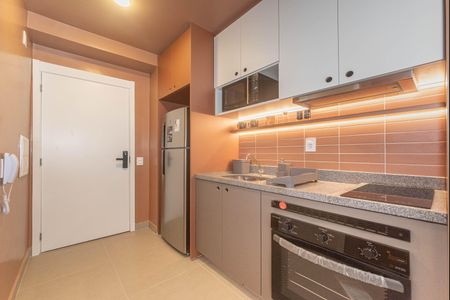 Cozinha de kitnet/studio para alugar com 1 quarto, 24m² em Vila Cordeiro, São Paulo