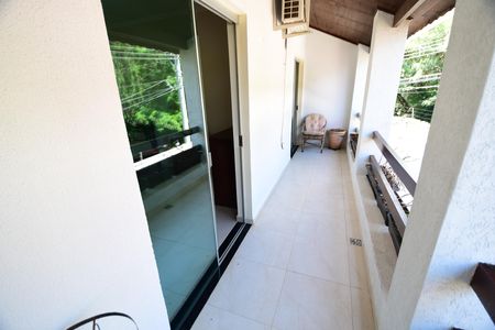 Casa para alugar com 326m², 3 quartos e 3 vagasQuarto 1 - Sacada