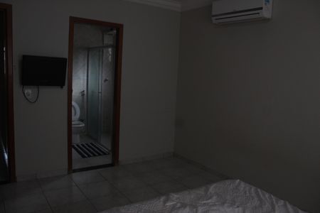 Casa para alugar com 240m², 3 quartos e 2 vagasSuíte