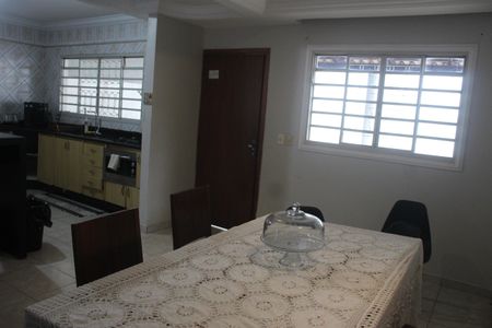 Casa para alugar com 240m², 3 quartos e 2 vagasSala de Jantar