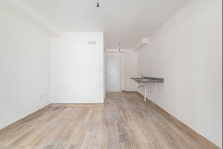 Quarto de kitnet/studio para alugar com 1 quarto, 24m² em Vila Cordeiro, São Paulo