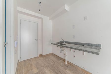 Cozinha de kitnet/studio para alugar com 1 quarto, 24m² em Vila Cordeiro, São Paulo